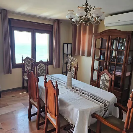Sea View With Private Pool And Gardens 5 Bedrooms *