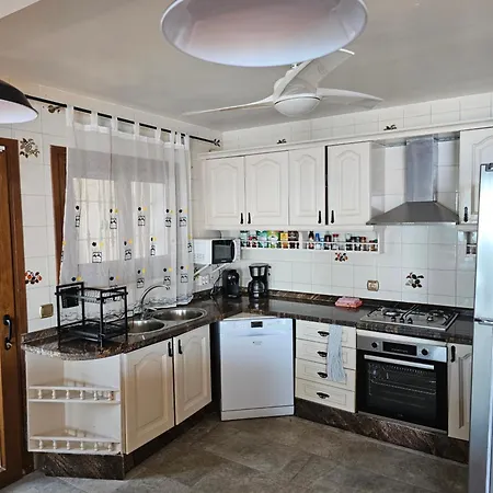 Sea View With Private Pool And Gardens 5 Bedrooms 빌라
