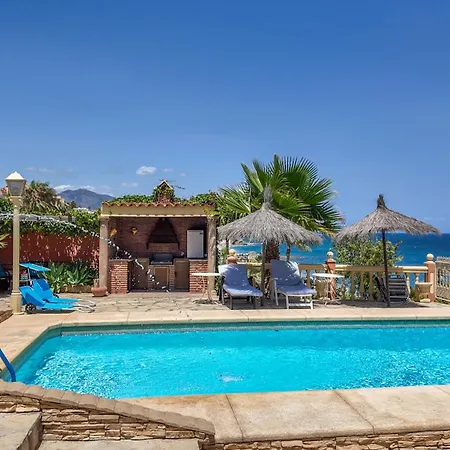 Villa Luxury Andalusian Villa With Panoramic Mediterranean Sea Views & Private Pool & Multi-Level Gardens *