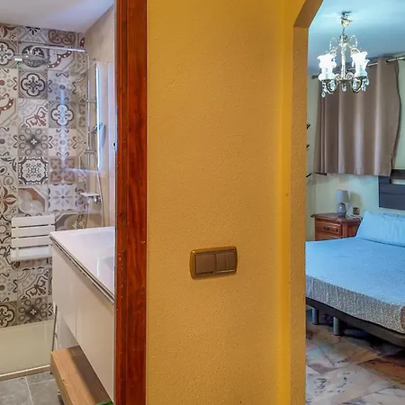 Sea View With Private Pool And Gardens 5 Bedrooms 푸엔히롤라