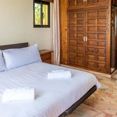 Luxury Andalusian Villa With Panoramic Mediterranean Sea Views & Private Pool & Multi-Level Gardens Фуэнхирола